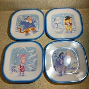 Rare HTF Disney Store Winnie The Pooh & Friends Square Plastic Plates Set (4)